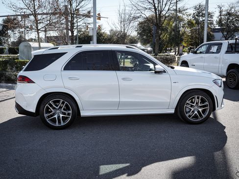 Used 2023 Mercedes-Benz GLE 53 AMG 4MATIC image 11