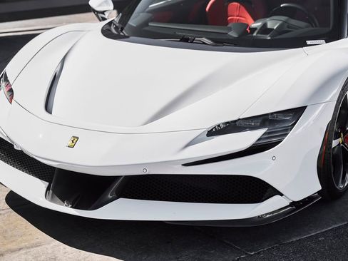 Used 2024 Ferrari SF90 Spider image 6
