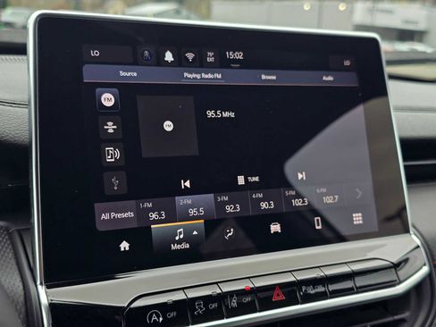 Used 2024 Jeep Compass Trailhawk image 28