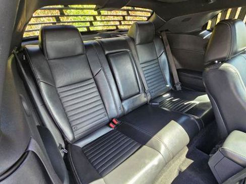 Used 2012 Dodge Challenger R/T RWD image 30