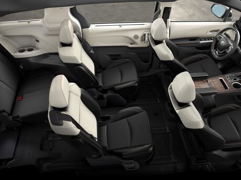 New 2025 Toyota Sienna Limited image 22