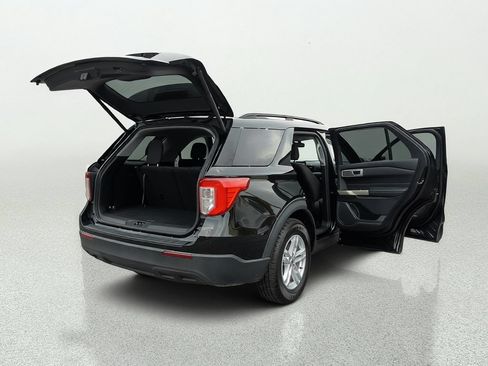 Used 2022 Ford Explorer XLT RWD image 15