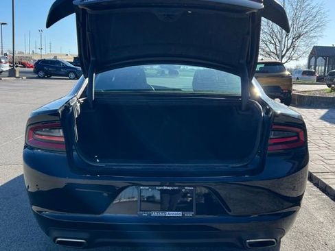 Used 2022 Dodge Charger SXT w/ Blacktop Package image 26