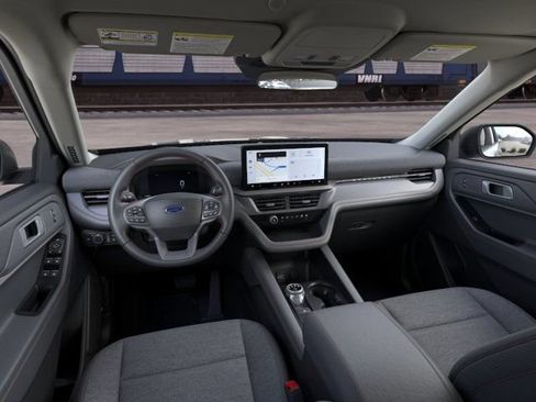 New 2026 Ford Explorer Active RWD image 9