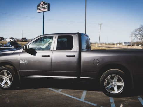 Used 2017 RAM 1500 Express image 15