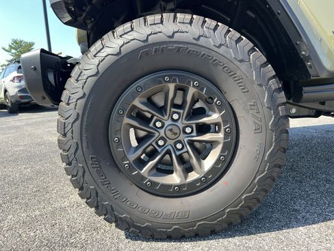 Used 2025 Jeep Wrangler Unlimited Rubicon 392 AWD/4WD image 20