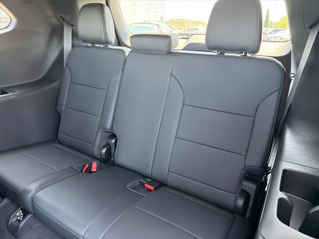 New 2026 Buick Enclave Preferred w/ Power Package FWD image 19
