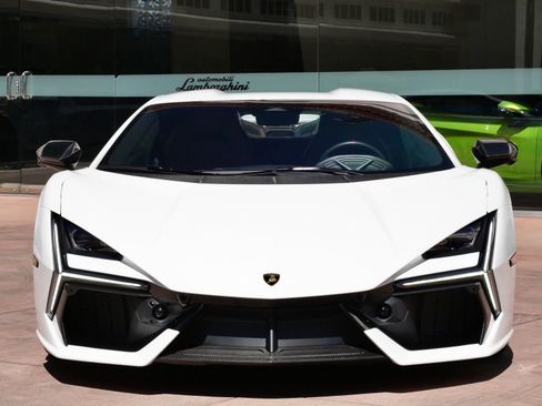 Used 2024 Lamborghini Revuelto AWD/4WD image 5