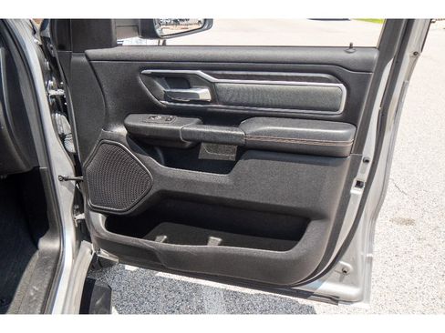 Used 2022 RAM 1500 Big Horn AWD/4WD image 16