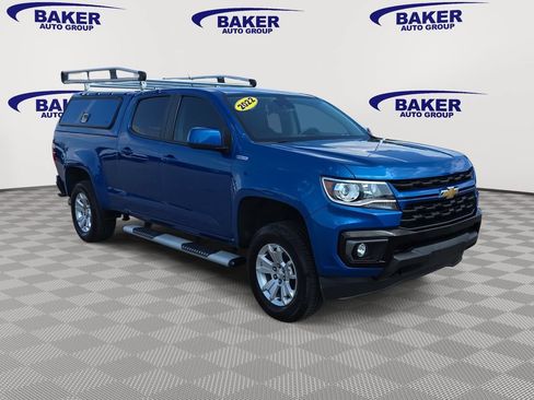 Certified 2022 Chevrolet Colorado LT w/ Luxury Package AWD/4WD image 3