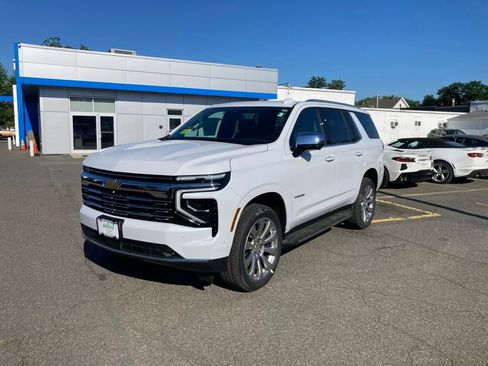 New 2026 Chevrolet Tahoe Premier w/ Sun And Tow Package AWD/4WD image 24