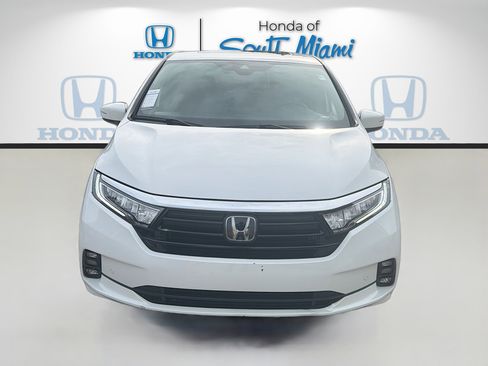 Used 2023 Honda Odyssey Touring image 2