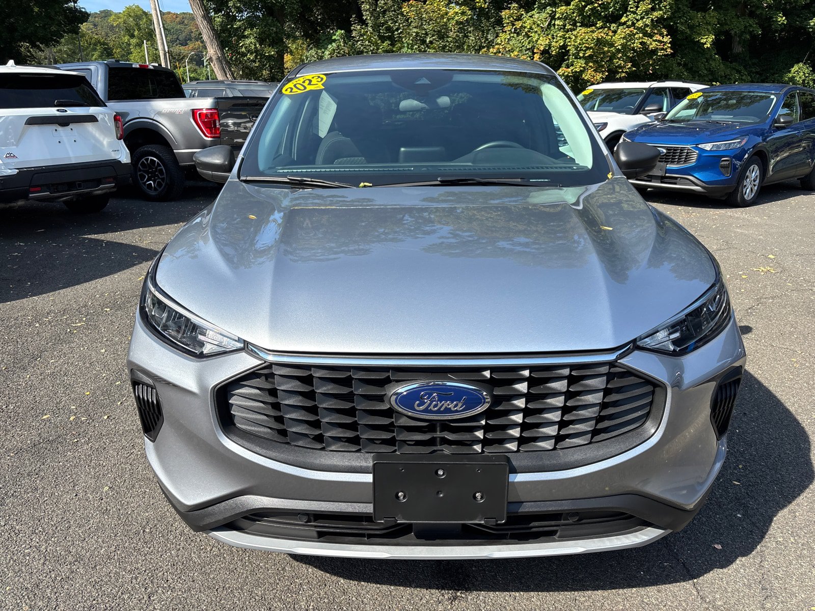 Used 2023 Ford Escape Active AWD/4WD image 2