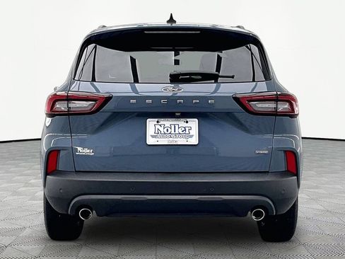 Certified 2025 Ford Escape ST-Line w/ Equipment Group 301A FWD image 4