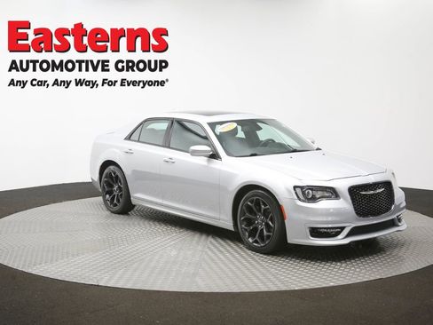 Used 2020 Chrysler 300 S image 51
