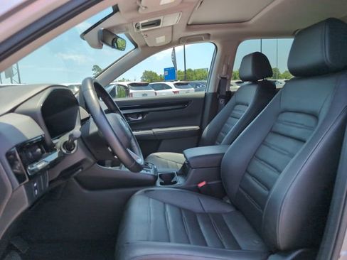Used 2025 Honda CR-V EX-L image 13