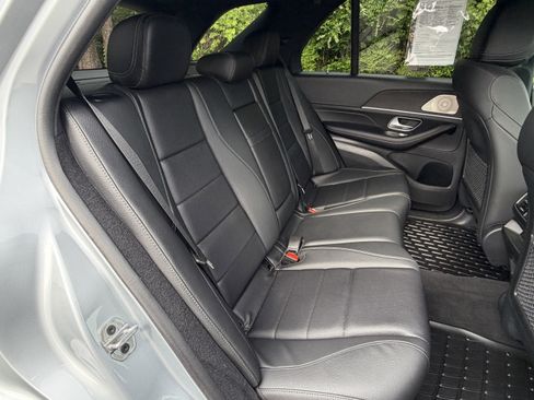Used 2024 Mercedes-Benz GLE 450 4MATIC image 18