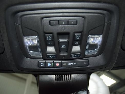 Used 2024 GMC Sierra 2500 Denali Ultimate w/ Max Trailering Package image 48