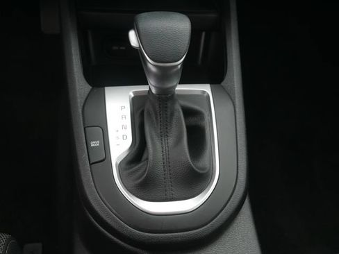 Used 2024 Kia Forte LXS FWD image 32