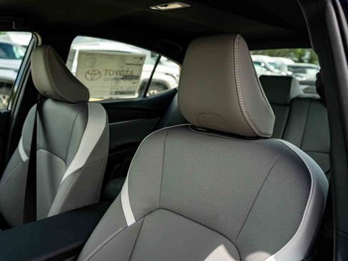 New 2026 Toyota Camry SE FWD image 8