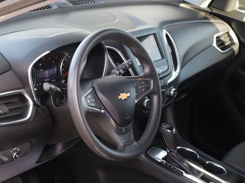 Used 2019 Chevrolet Equinox LT image 12