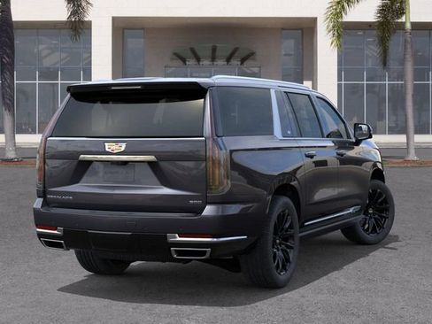 New 2026 Cadillac Escalade ESV Luxury AWD/4WD image 4