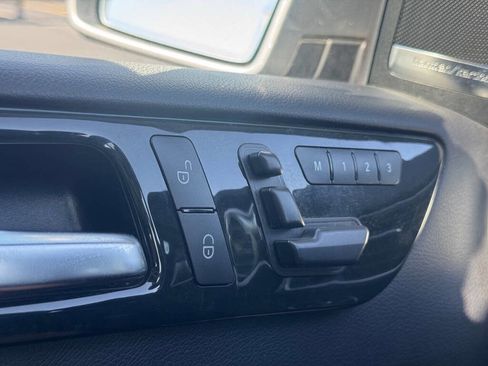 Used 2016 Mercedes-Benz GL 450 4MATIC image 26