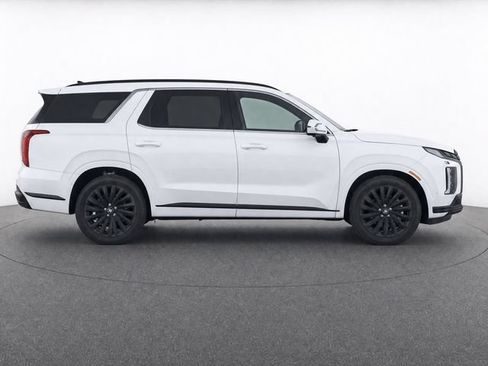 Used 2024 Hyundai Palisade Calligraphy AWD/4WD image 2