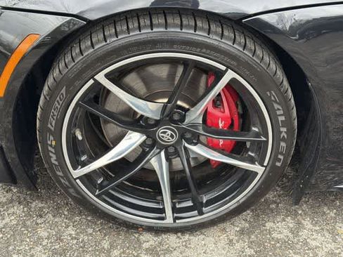 Used 2022 Toyota Supra Premium w/ Driver Assist Package image 5