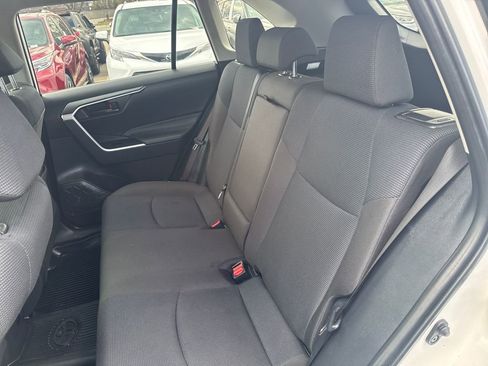 Used 2024 Toyota RAV4 LE AWD/4WD image 35