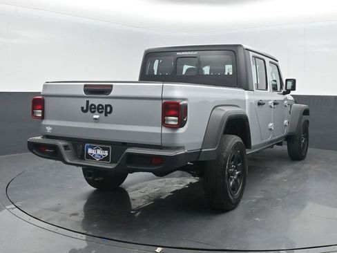 Used 2023 Jeep Gladiator Sport w/ Trailer Tow Package image 7