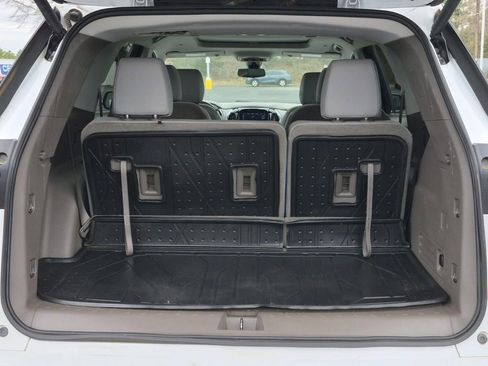 Used 2021 Chevrolet Traverse Premier w/ LPO, Floor Liner Package image 8