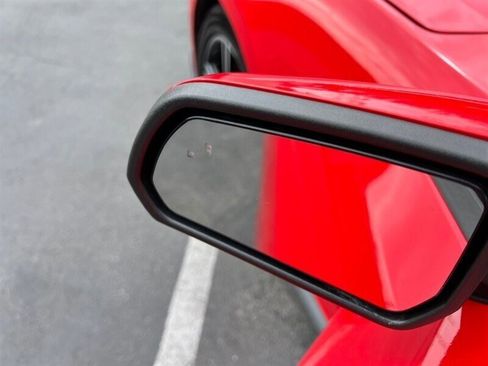 Used 2024 Ford Mustang Convertible image 23