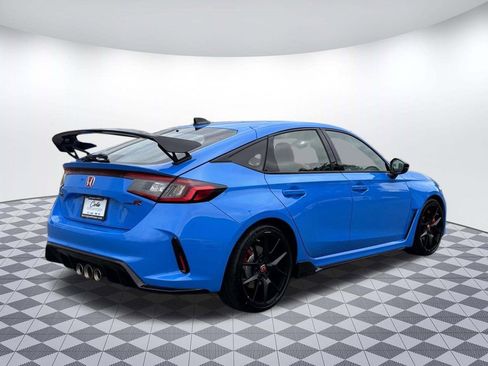Used 2025 Honda Civic Type R image 7
