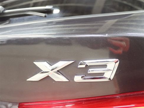 Used 2018 BMW X3 xDrive30i image 10