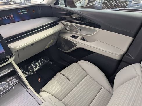 New 2026 Lincoln Nautilus Reserve image 15