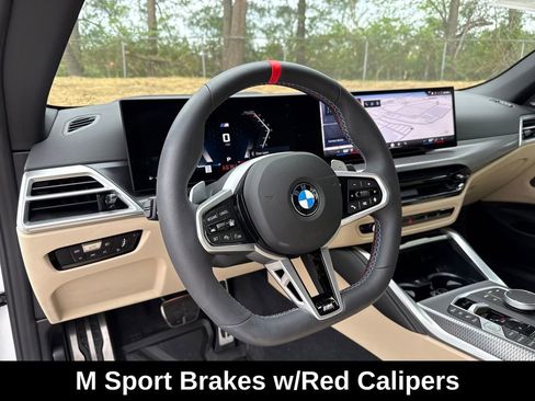 Used 2025 BMW 440i xDrive Convertible w/ Premium Package AWD/4WD image 18