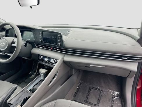 Certified 2026 Hyundai Elantra Sport FWD image 28
