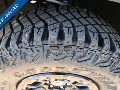 Used 2024 Ford Bronco Wildtrak image 28