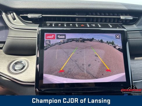 Used 2024 Jeep Grand Cherokee Limited w/ Luxury Tech Group II AWD/4WD image 33