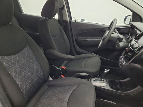 Used 2021 Chevrolet Spark LT FWD image 21