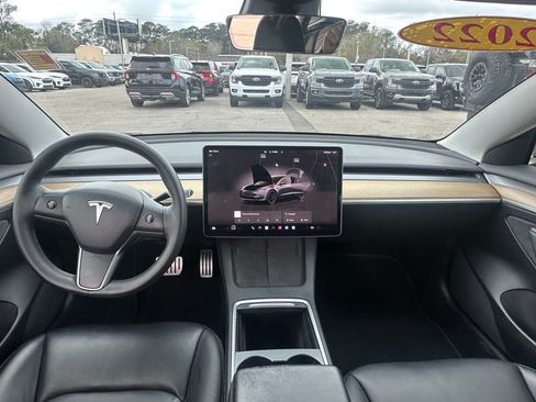 Used 2022 Tesla Model 3 Performance image 10