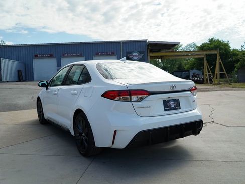 Used 2024 Toyota Corolla SE image 4