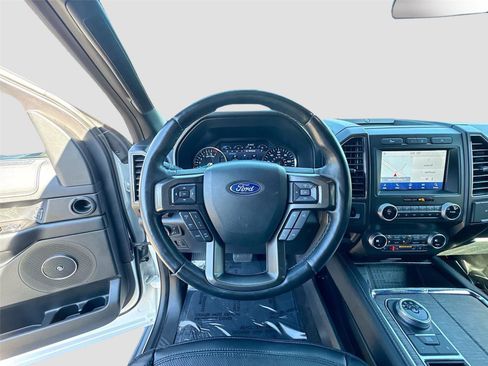 Used 2021 Ford Expedition Limited image 8