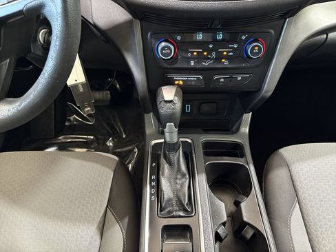 Used 2017 Ford Escape SE FWD image 19