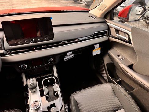 New 2026 Mitsubishi Outlander ES image 28