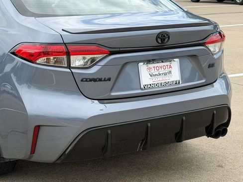 Used 2025 Toyota Corolla SE FWD image 6