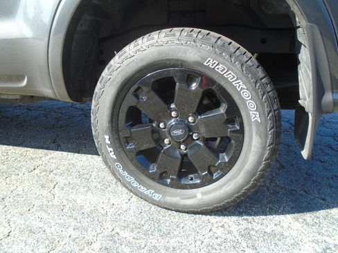 Used 2020 Ford Ranger XLT w/ FX4 Off-Road Package image 10