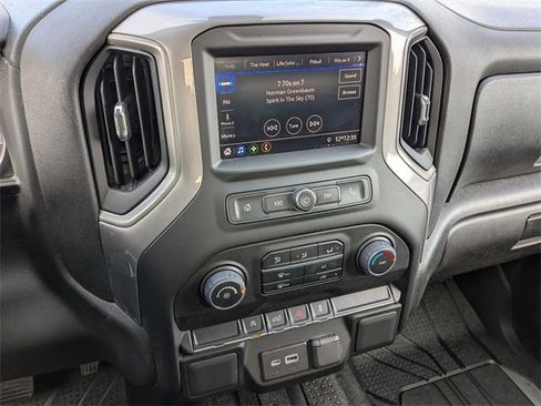 Used 2022 Chevrolet Silverado 1500 Custom w/ Safety Confidence Package image 12