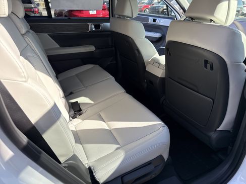 New 2026 Hyundai Santa Fe Limited image 15